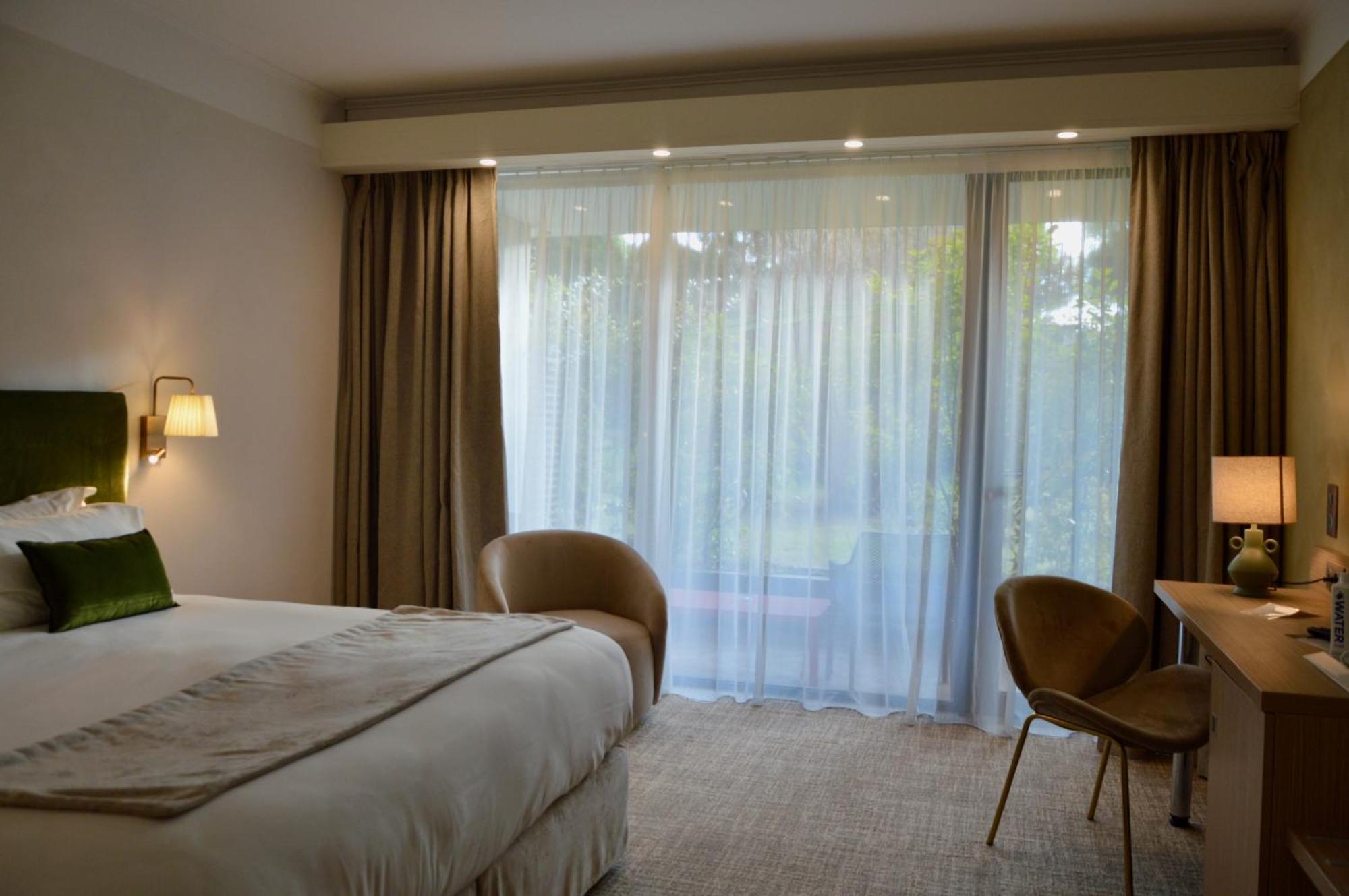 Best Western Sevan Parc Hotel Pertuis Zewnętrze zdjęcie