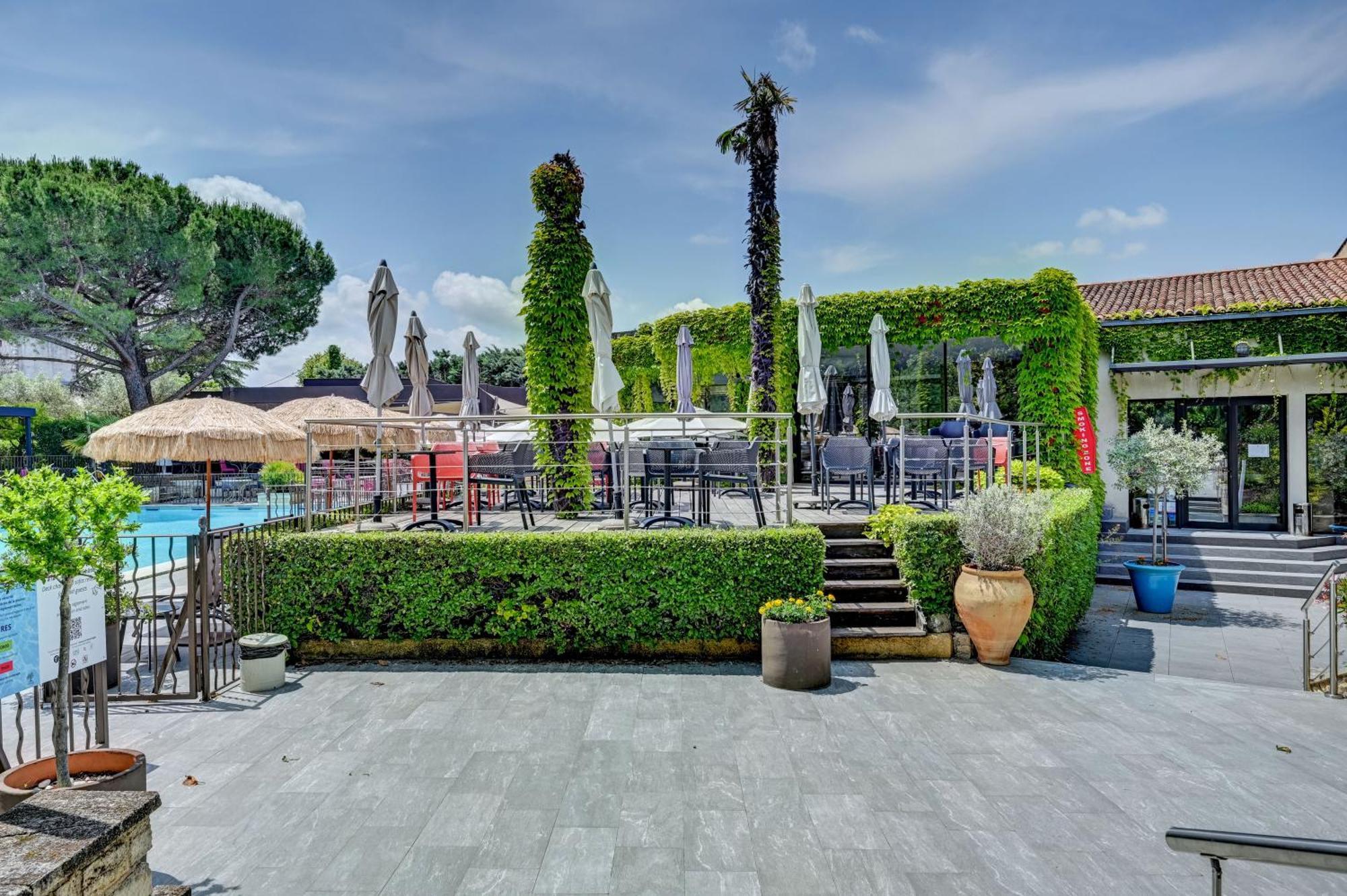 Best Western Sevan Parc Hotel Pertuis Zewnętrze zdjęcie